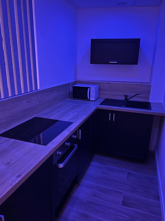 Appartement Chic & Jacuzzi à Givors Extérieur photo